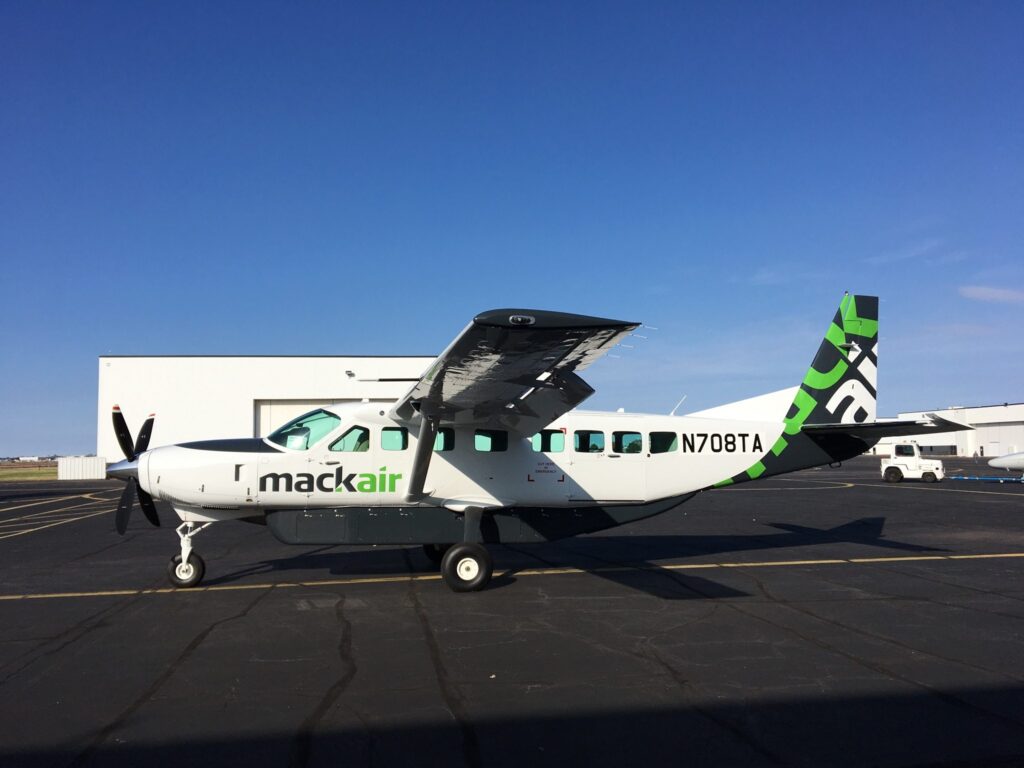 Mack Air, Air Zimbabwe launches Flame Lily Hoppa